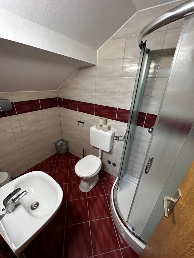 Sobe Zimmer Frei Pozega Extérieur photo