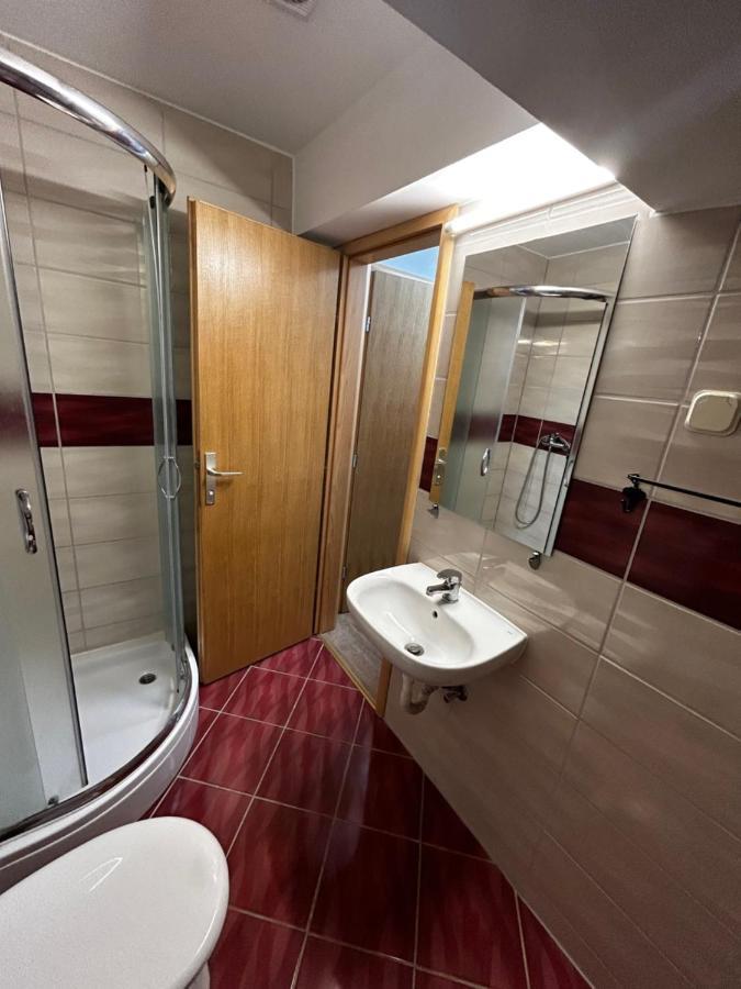 Sobe Zimmer Frei Pozega Extérieur photo