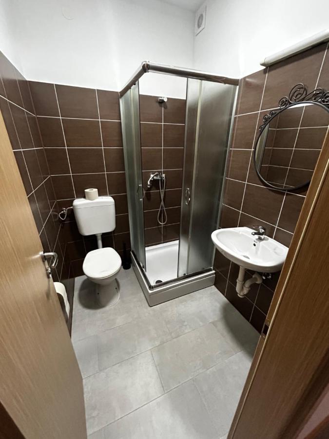 Sobe Zimmer Frei Pozega Extérieur photo