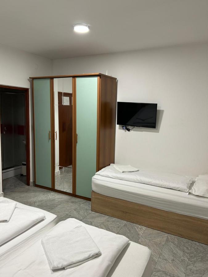 Sobe Zimmer Frei Pozega Extérieur photo